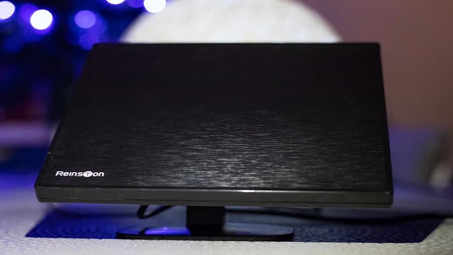 Jakie programy z anteny pokojowej? Sprawdź, co możesz oglądać!