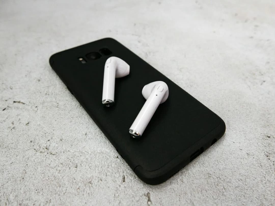 Jak połączyć telefon z słuchawkami Bluetooth - proste kroki i porady