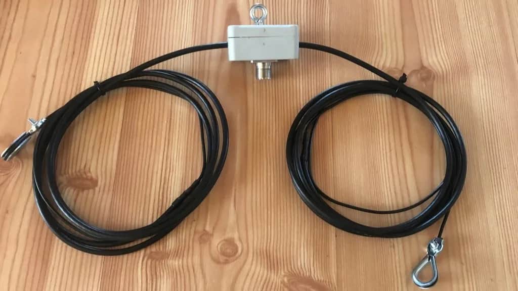 Jak zrobić antenę radiową FM - prosta konstrukcja, która działa