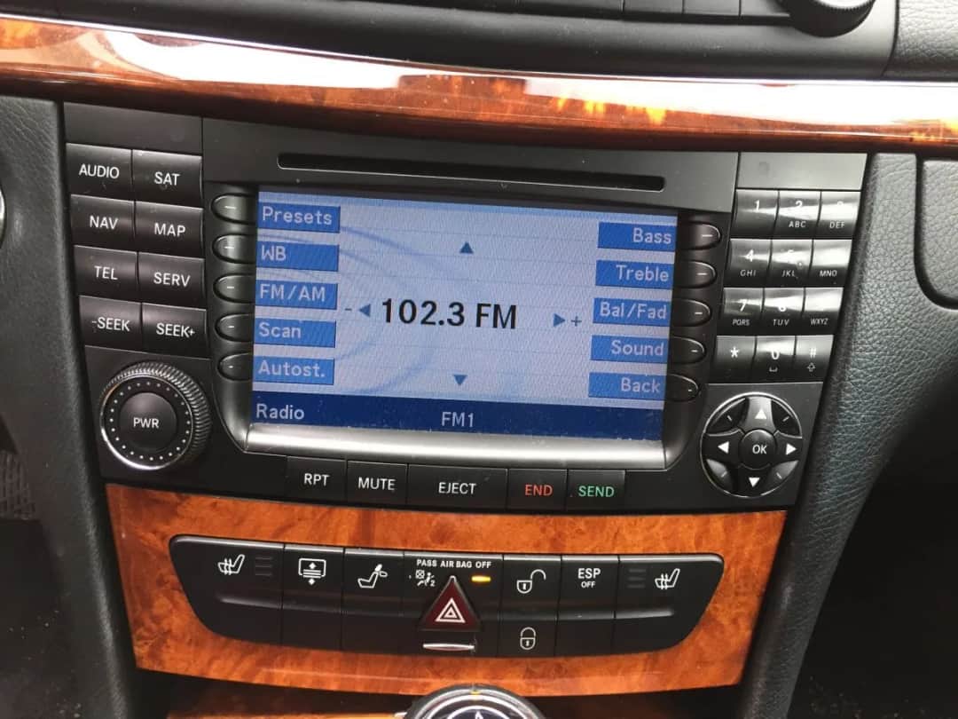 Gdzie jest moduł Bluetooth w Mercedesie W211? Oto co musisz wiedzieć