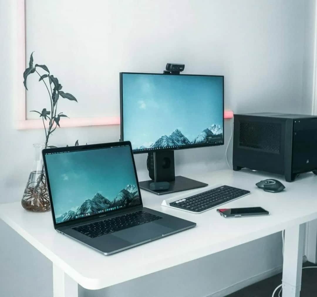 Jak z laptopa zrobić monitor: proste sposoby na dodatkowy ekran